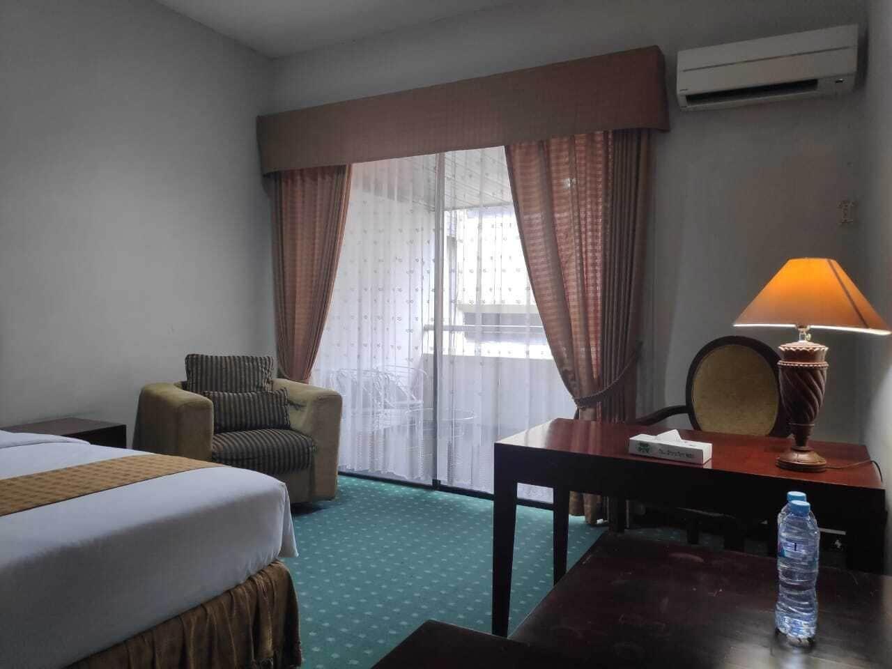 New Grand Park Hotel Surabaja Exteriér fotografie