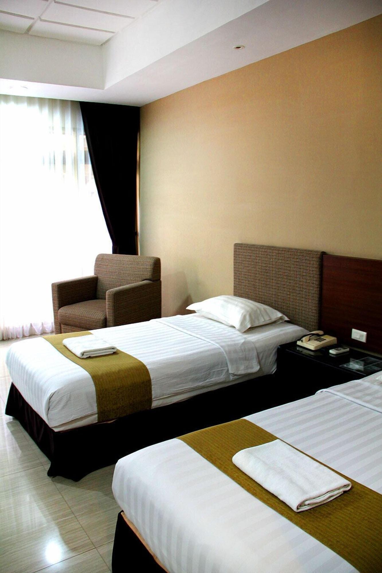 New Grand Park Hotel Surabaja Exteriér fotografie