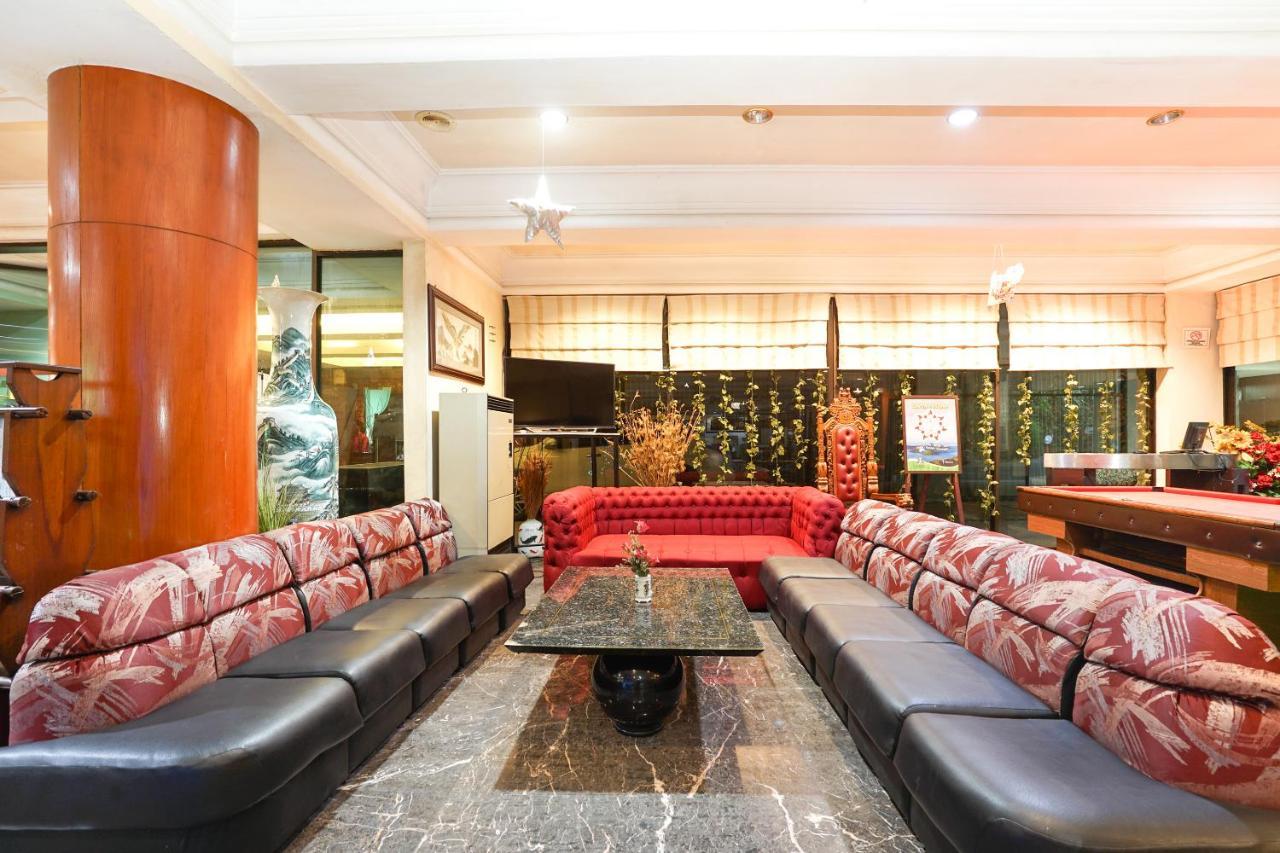 New Grand Park Hotel Surabaja Exteriér fotografie