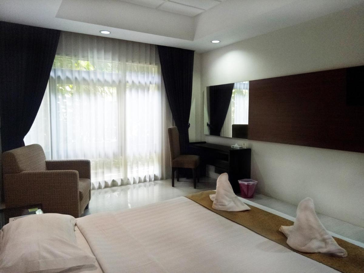 New Grand Park Hotel Surabaja Exteriér fotografie