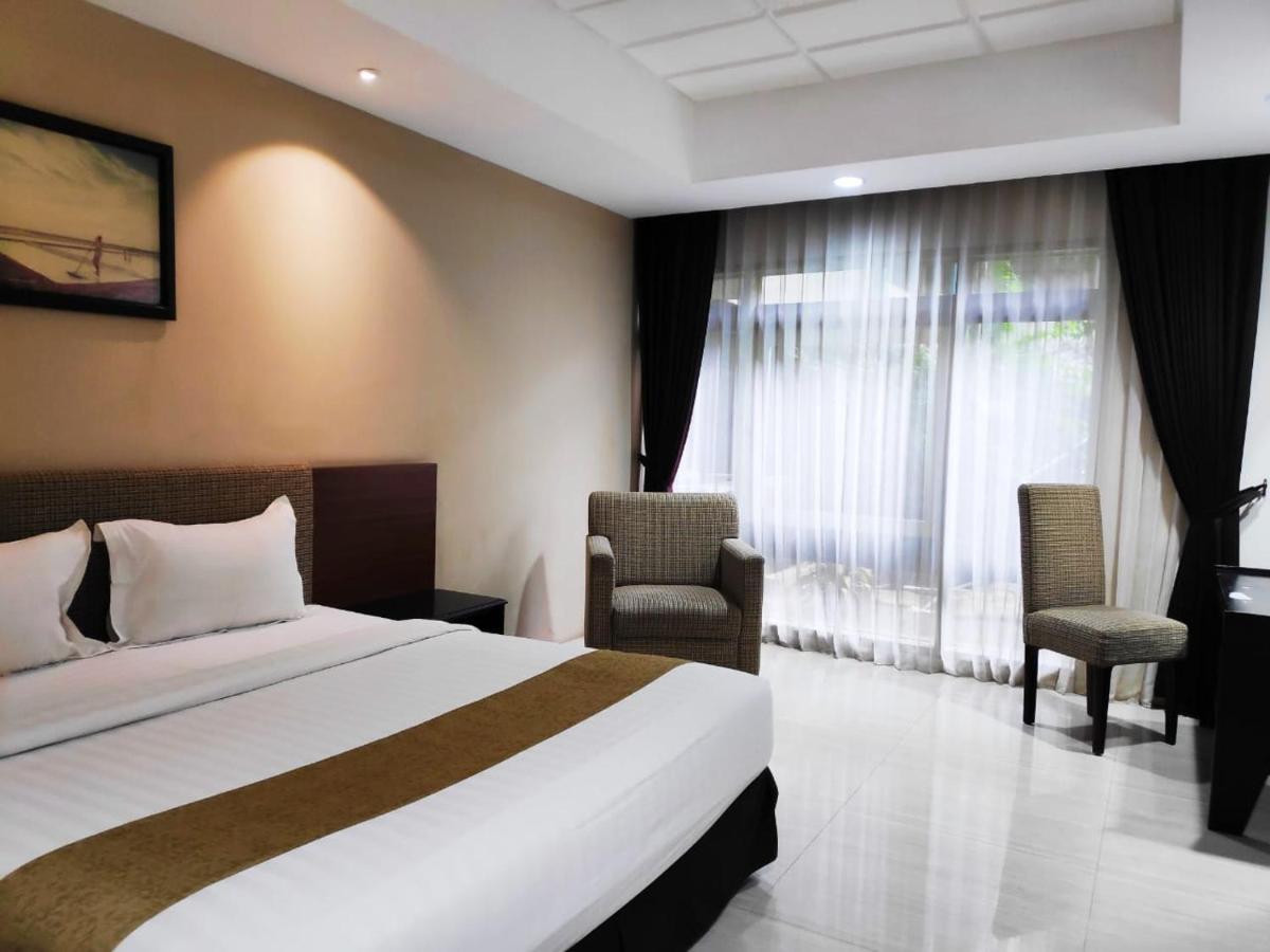 New Grand Park Hotel Surabaja Exteriér fotografie
